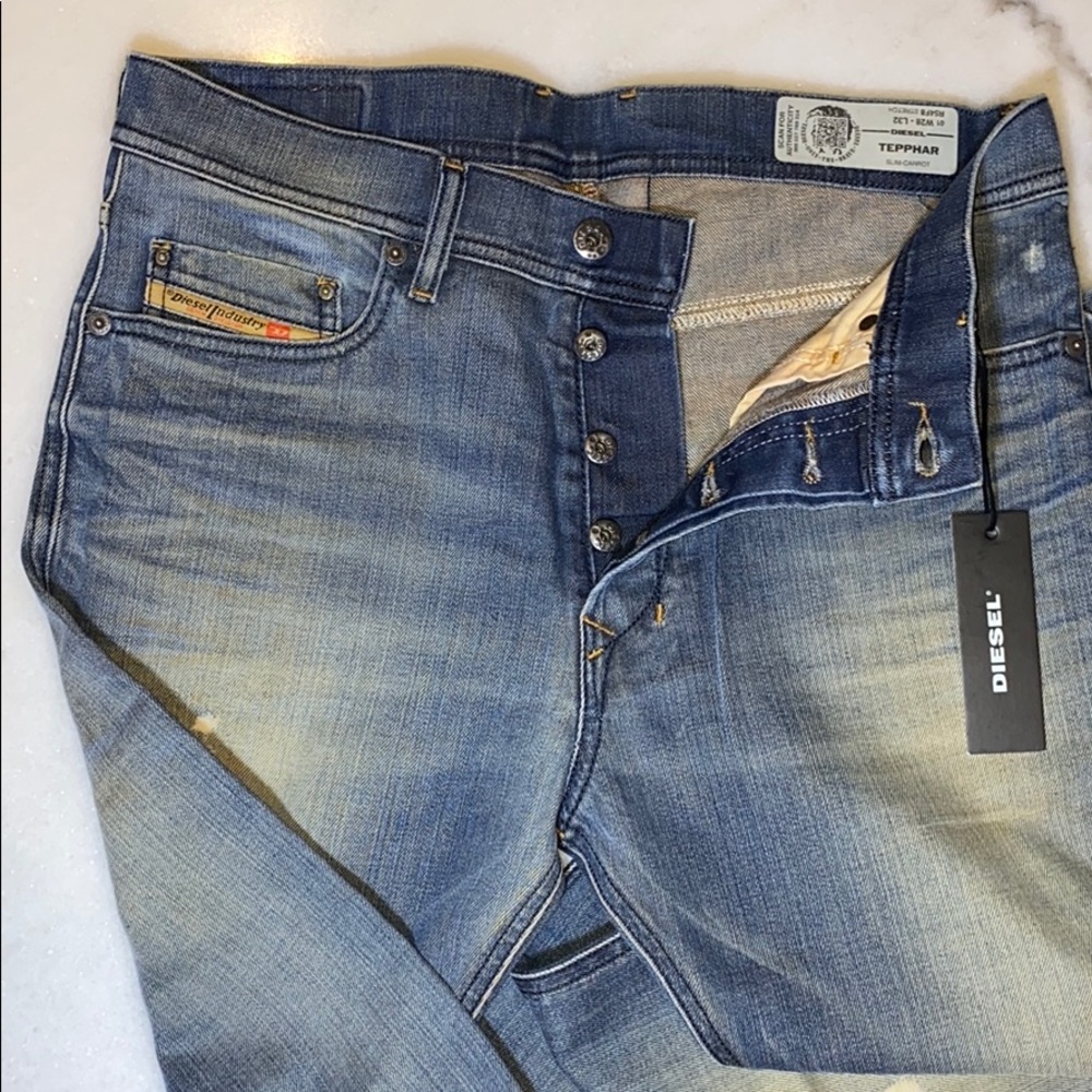 🔥Diesel Tepphar Slim Carrot Jeans - Picture 5 of 8